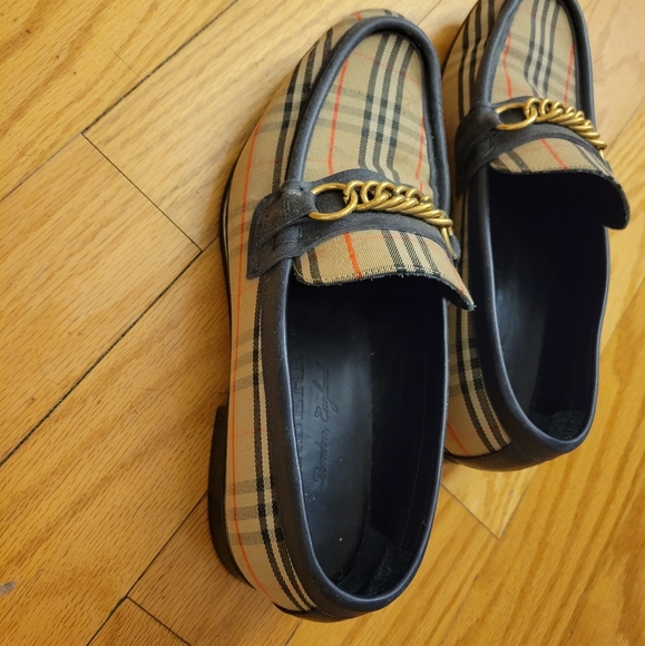 Burberry Other - Burberry link loafer Ink Blue